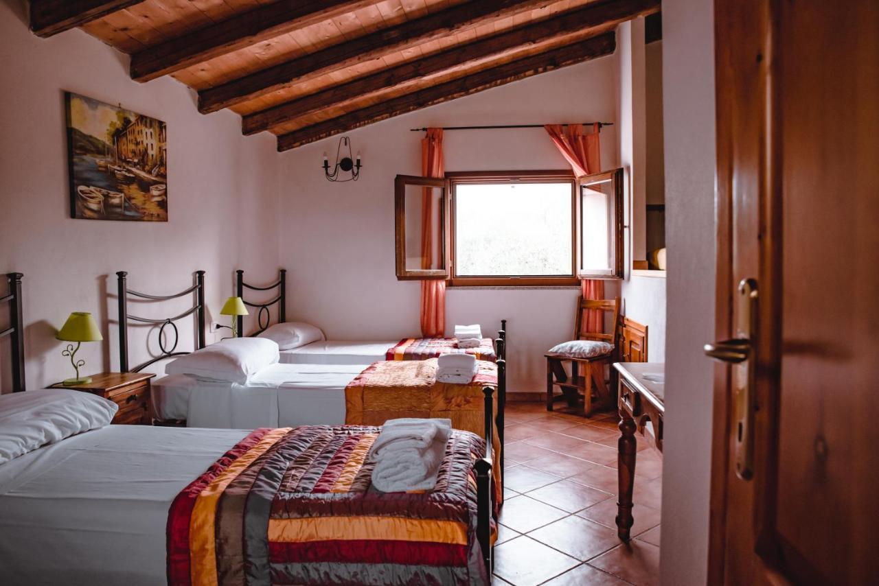 Bed and Breakfast Sa Ruscitta à SantʼAntìoco Extérieur photo