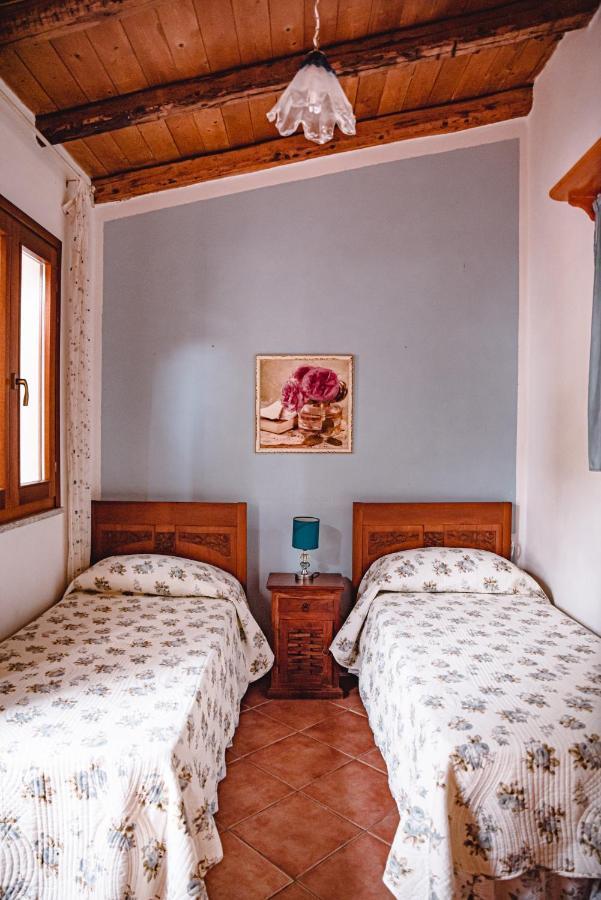 Bed and Breakfast Sa Ruscitta à SantʼAntìoco Extérieur photo