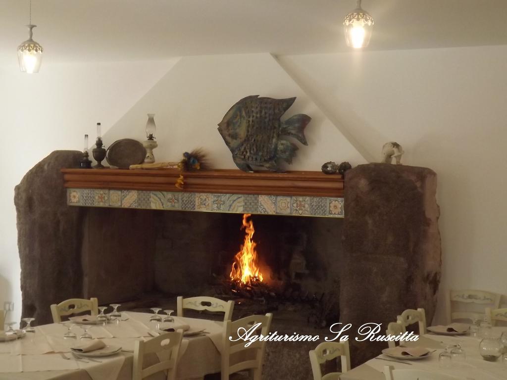 Bed and Breakfast Sa Ruscitta à SantʼAntìoco Extérieur photo