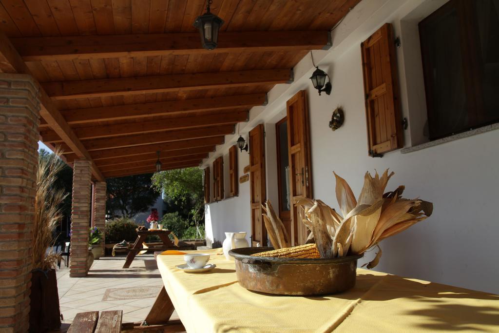 Bed and Breakfast Sa Ruscitta à SantʼAntìoco Extérieur photo