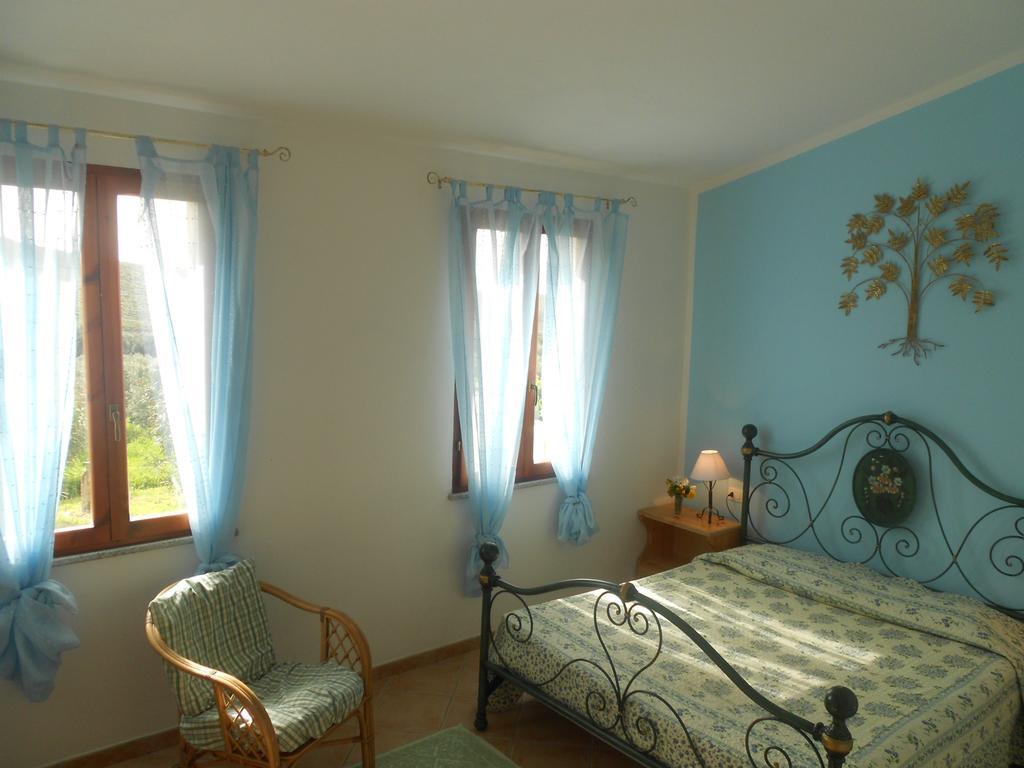 Bed and Breakfast Sa Ruscitta à SantʼAntìoco Chambre photo